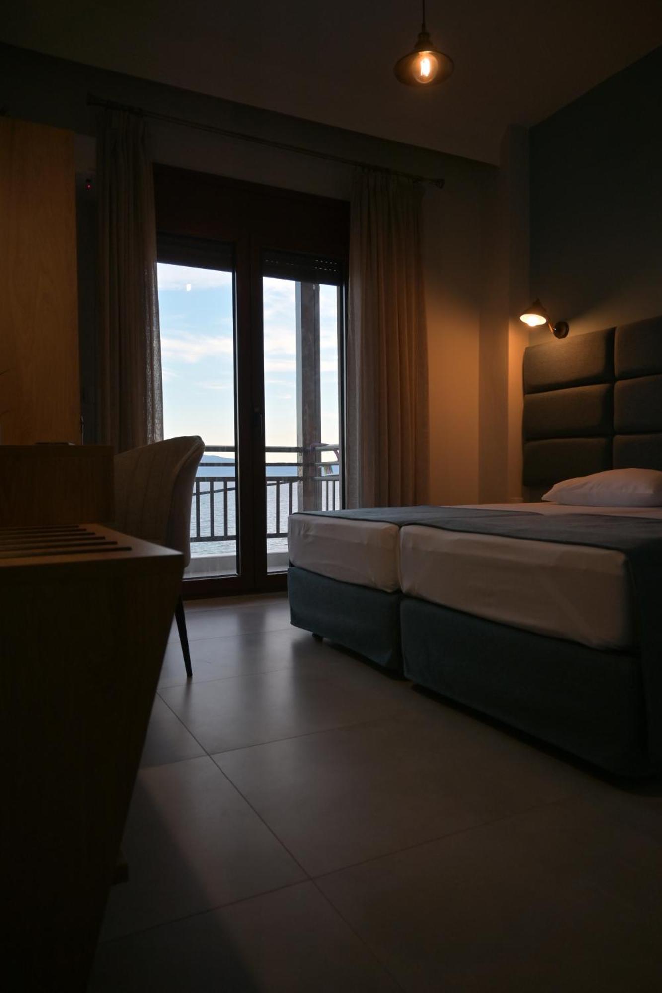 Maria Rooms To Let オウランオウポリ エクステリア 写真
