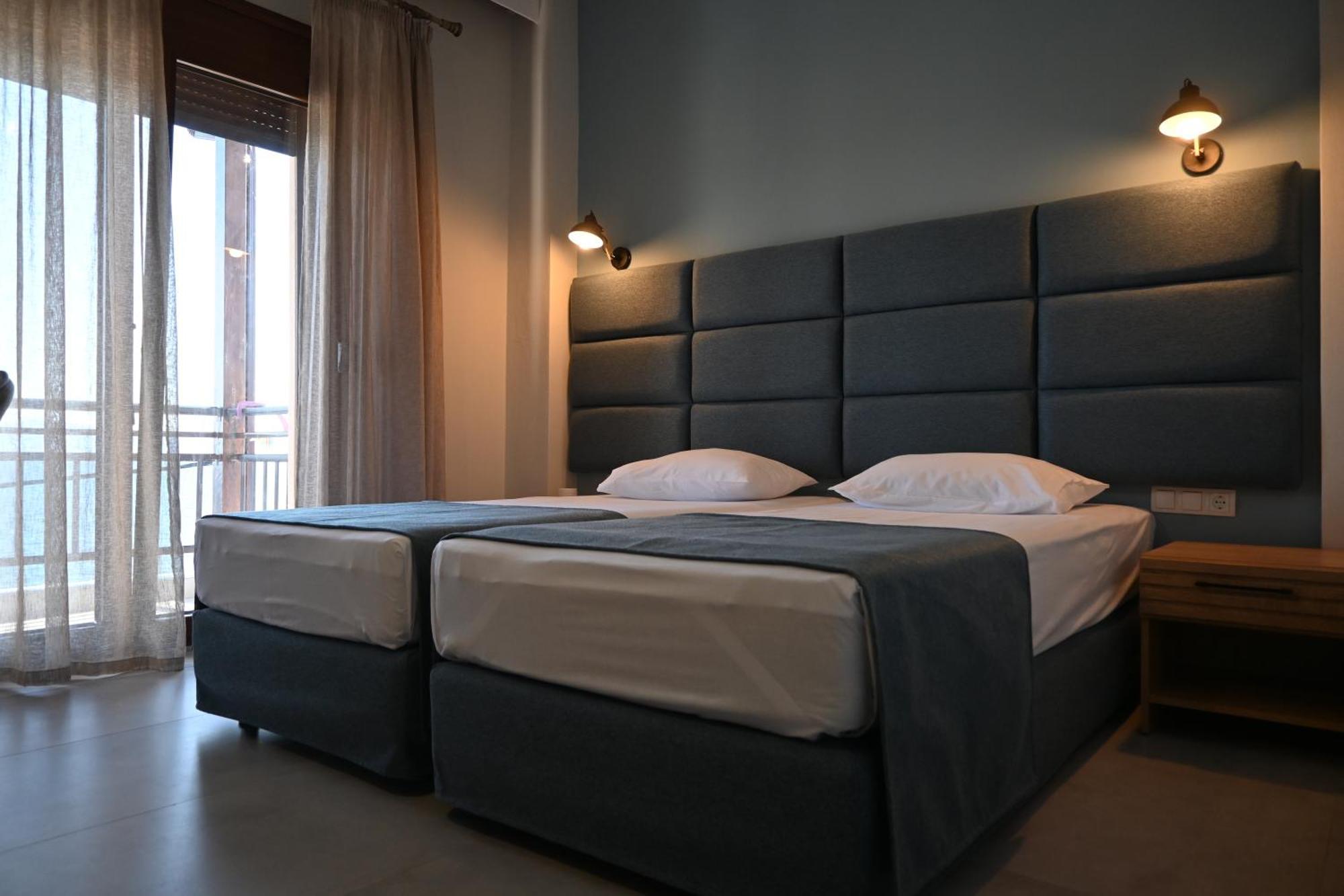 Maria Rooms To Let オウランオウポリ エクステリア 写真